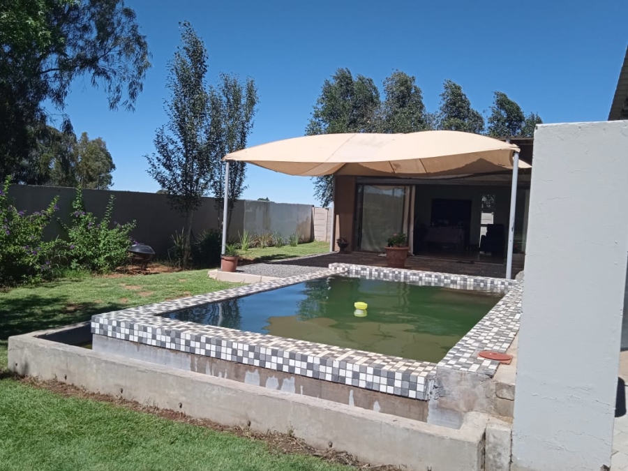 3 Bedroom Property for Sale in Quaggafontein Free State